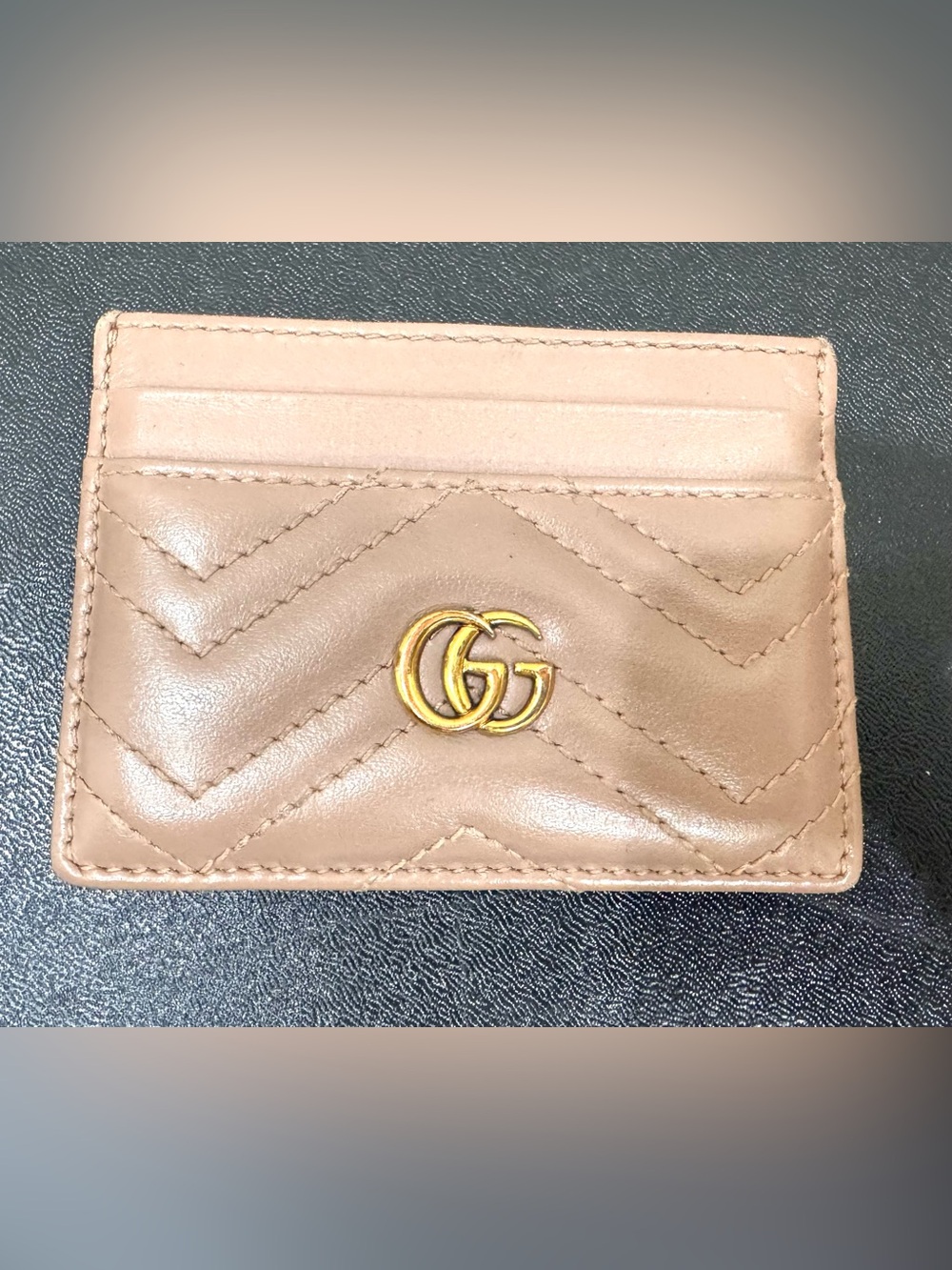 Gucci Beige Quilted Leather Card Holder with Gold Double G